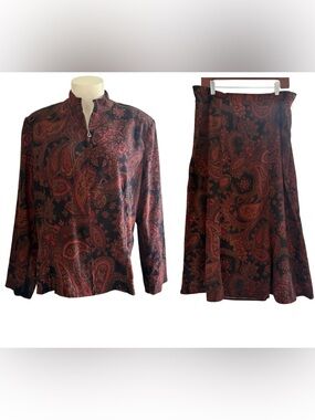 Notations iPaisley Two-Piece Skirt Set